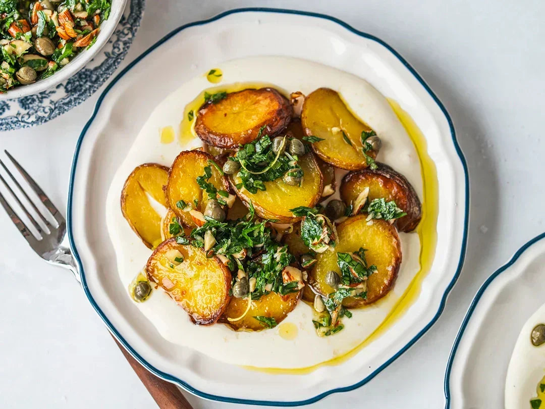 Knusprige Kartoffeln mit Kräutersalsa
