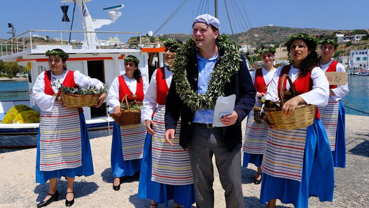 Filmszene aus GRIECHENLAND mit Thomas Stipsits